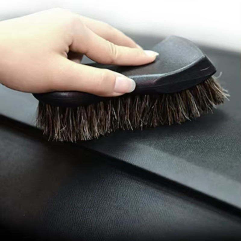 Leather Cleaner Interior - فرشاة تنظيف من جلد شعر الحصان