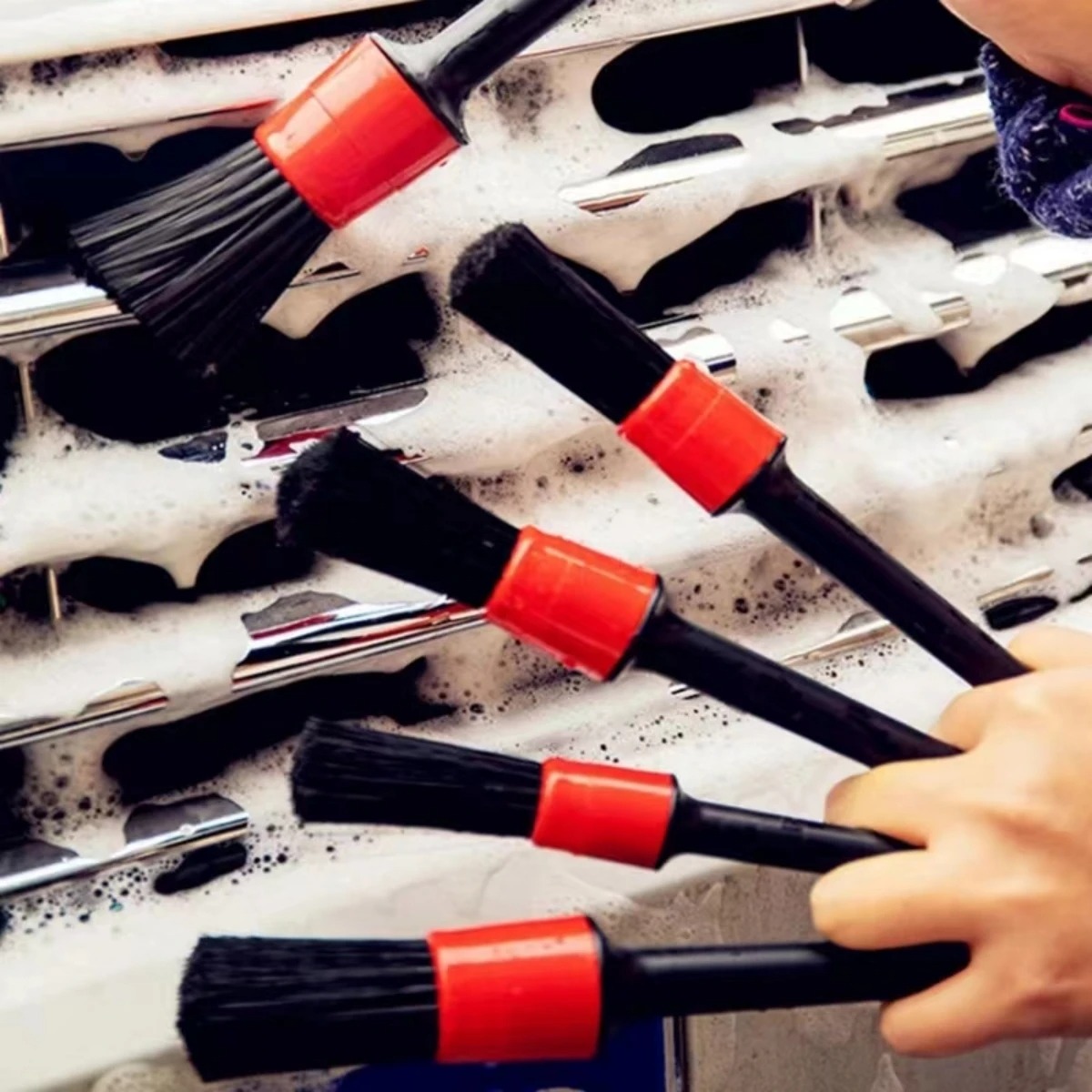 مجموعة فرش تنظيف السيارات 1-15 - مراجعة Dirt Brush Interior وسعره